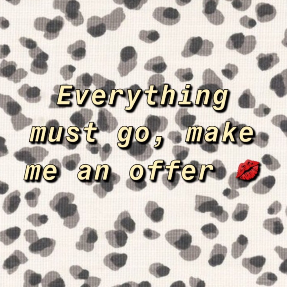 Everything must go, closet clean out 🌟